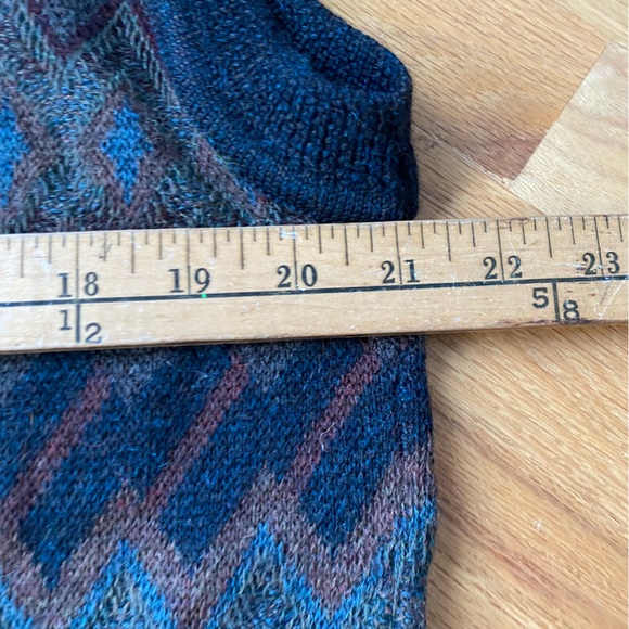 Pervuvian Connection Baby Alpaca Multi Colored Vest - Picture 12 of 12